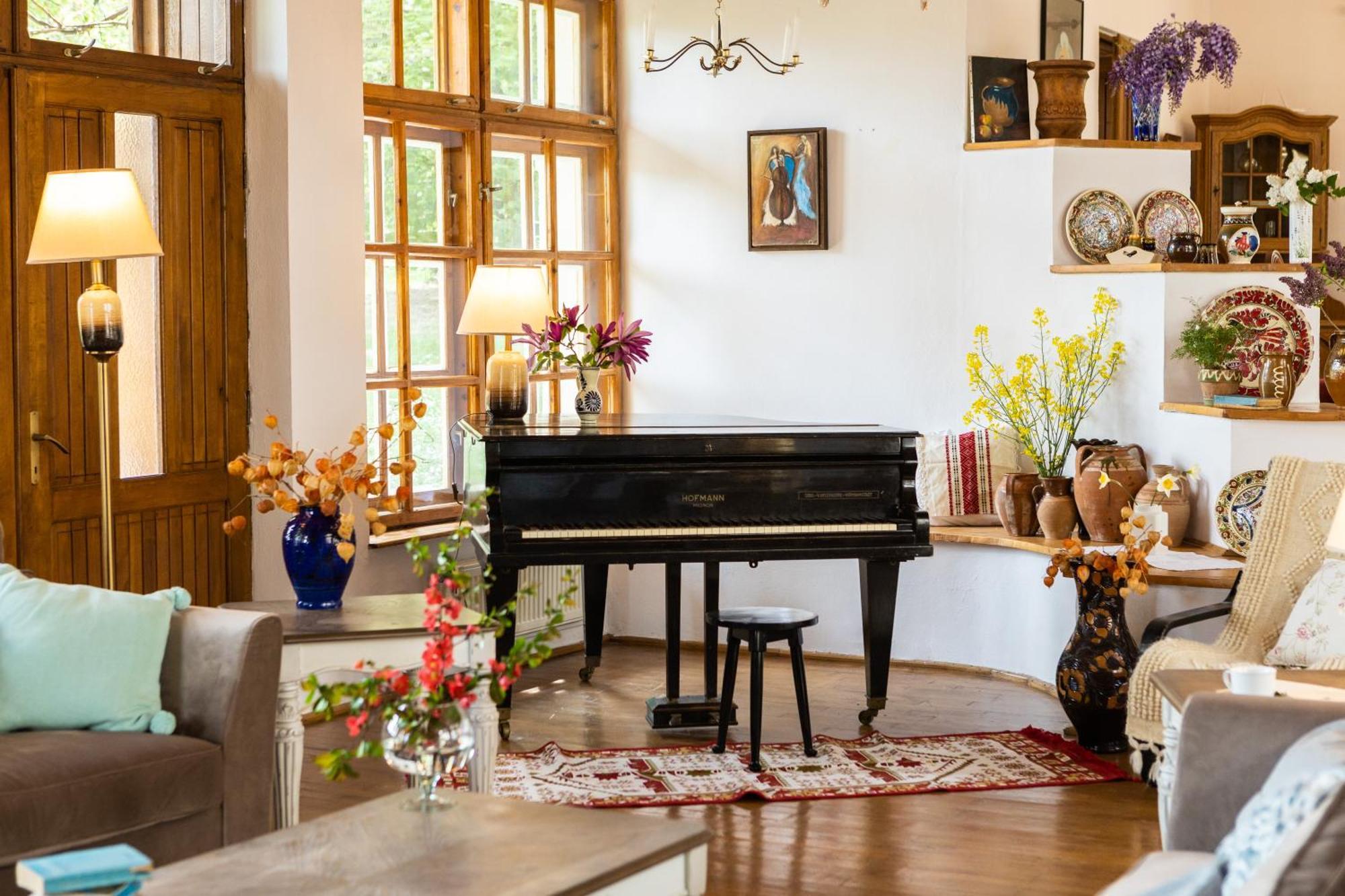 Villa Alba By Akasha Retreat Bran  Room photo